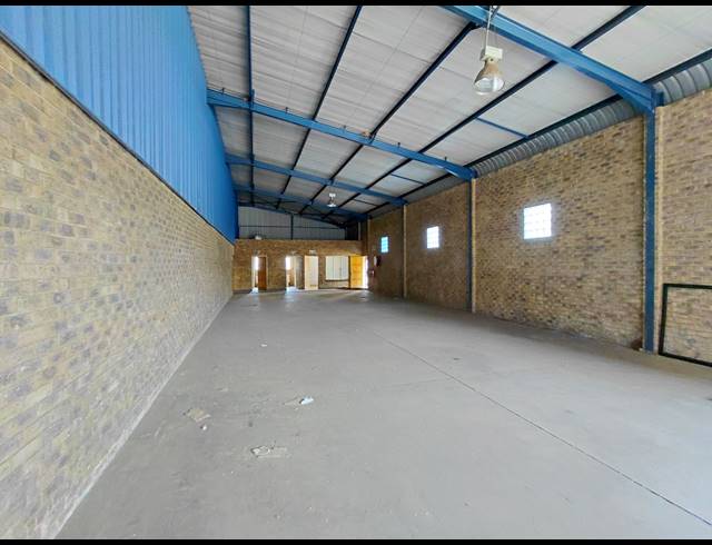 1,849M² WAREHOUSE TO LET IN POMONA